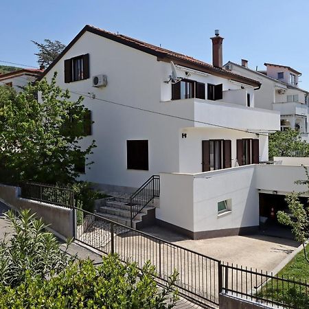 Apartments And Rooms With Parking Space Selce, Crikvenica - 2362 외부 사진