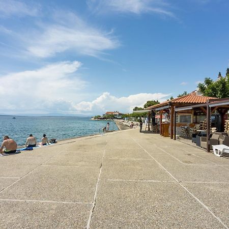 Apartments And Rooms With Parking Space Selce, Crikvenica - 2362 외부 사진