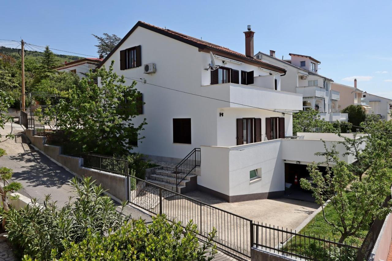 Apartments And Rooms With Parking Space Selce, Crikvenica - 2362 외부 사진