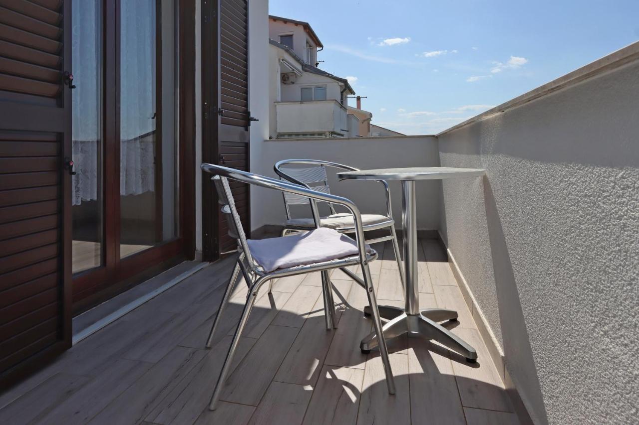 Apartments And Rooms With Parking Space Selce, Crikvenica - 2362 외부 사진