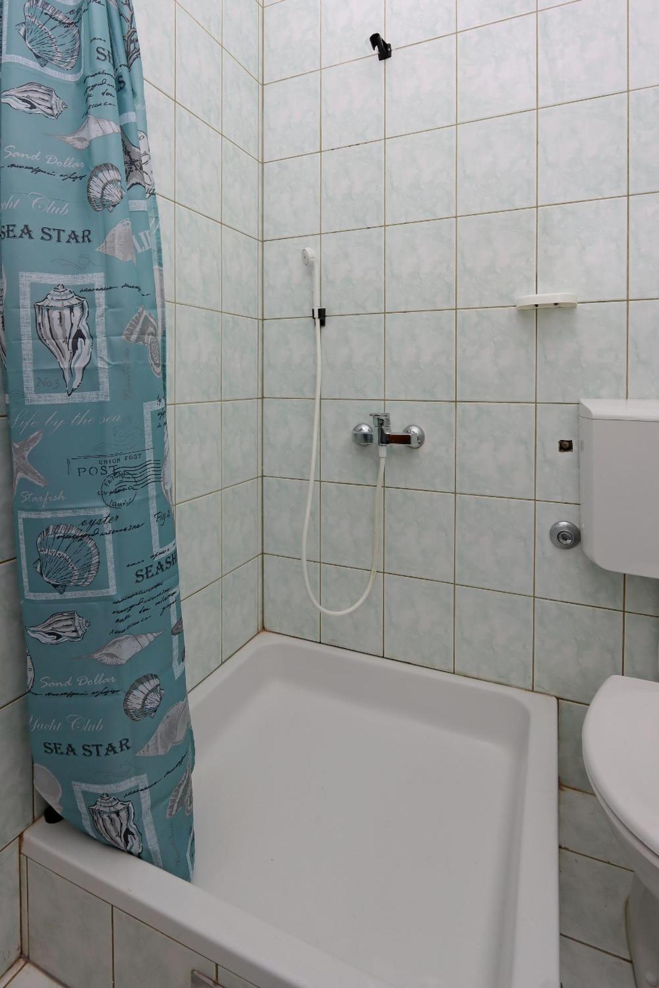 Apartments And Rooms With Parking Space Selce, Crikvenica - 2362 객실 사진