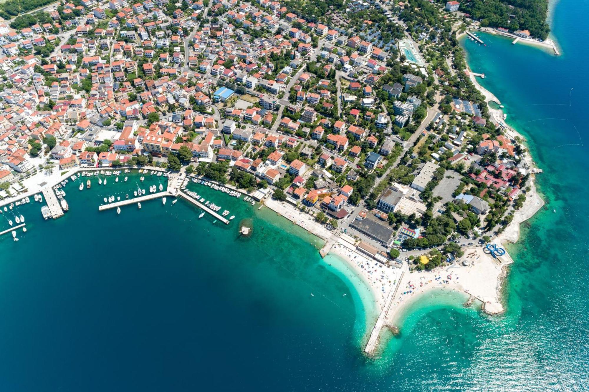 Apartments And Rooms With Parking Space Selce, Crikvenica - 2362 외부 사진